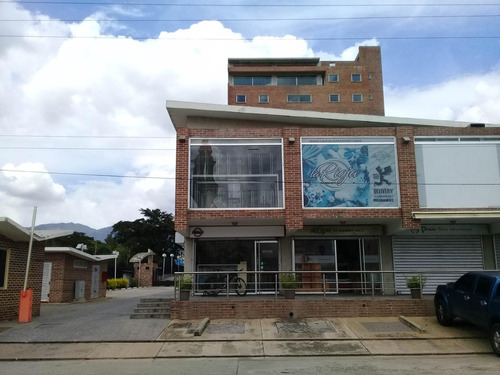 Deisim23-20455 Local Comercial Ubicado En Zona De Alto Target En Naguanagua