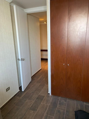 Departamento En Venta! Ubicado En Av. Irarrázaval 2042 Piso4