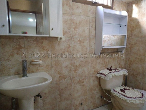 Imagen 12 de 30 de Apartamento En Venta En El Este De Barquisimeto Cuenta Con 156 Metros Cuadrados Codigo Flex 22-19981 Mehilyn Perez 04145563884