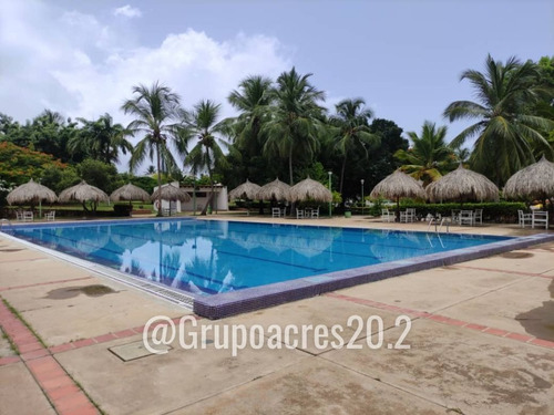 Imagen 2 de 30 de Se Vende Acogedor Apartamento Ubicado En La Privilegiada Urbanizacion Terrazas De Guacuco Margarita Nueva Esparta. Rz