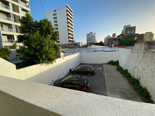 Departamento De 2 Ambientes En Calle 3 E/ 37 Y 38