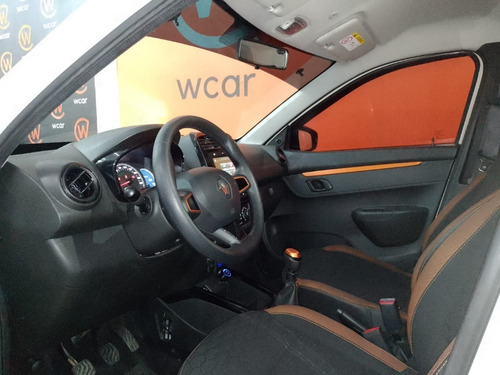 Imagen 5 de 16 de Renault Kwid Outsider Mt 2020