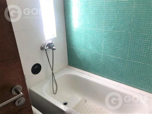 Vendo Hermosa Casa En Propiedad Horizontal, 3 Dormitorios , Playroom, Parrillero, Cochera Puerto Buceo