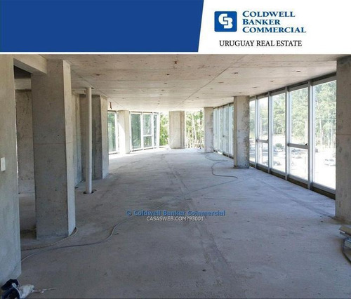 Oficina Avenida De Las Américas Alquiler