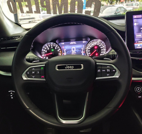 Jeep Compass LONG. T270 1.3 TB 4x2 Flex Aut.
