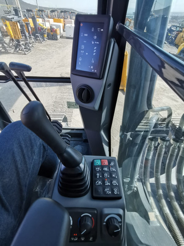 Excavadora John Deere E240lc 2021