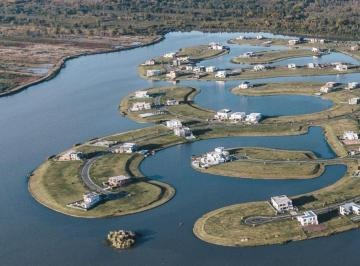 Imagen 19 de 30 de Financiacion!!!! Lote Al Lago En Venta - Amarras - Puertos Del Lago.