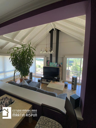 Imagen 6 de 30 de Casa Venta En Tandil. El Valle De Tandil Country Club, Golf & Resort