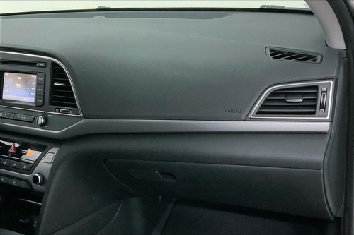 Imagen 16 de 25 de Hyundai Elantra Sedan 4 Pts Gls 20l Ta A/ac Ra-15