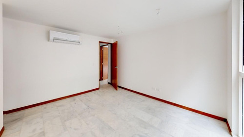 Imagen 13 de 19 de Apartamento En Venta En Lomas De Las Mercedes