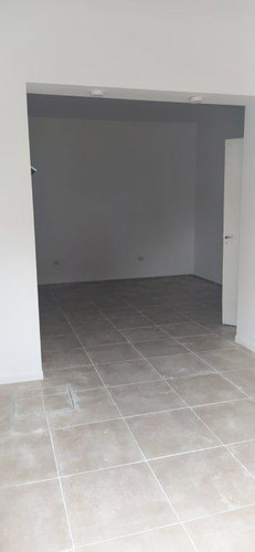 Imagen 3 de 11 de Hermoso Departamento En Venta De2 Ambientes En Turdera
