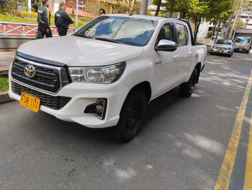 Toyota Hilux 2.4l