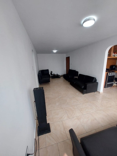 Imagen 8 de 16 de Oportunidad Amplio Apartamento 85mts2 Piso Bajo 0414-7041922