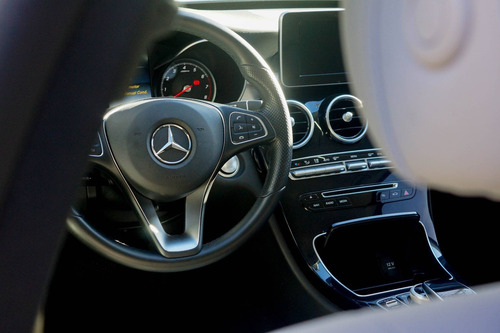 Mercedes-benz C 180 1.6 Cgi Avantgarde 16v Turbo Gasolina