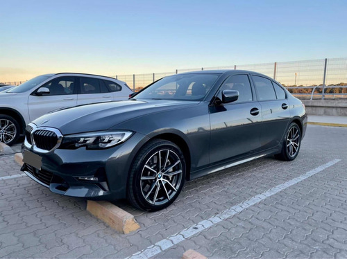 Imagen 19 de 20 de Bmw Serie 3 3.0 330i Sedan Sport Line 252 Cv