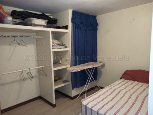 Apartamento Venta Camino Real La Moncloa. Guarenas. Ar. Mls # 24-23278