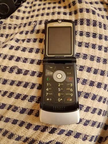 Motorola Razr V3m(detalles)
