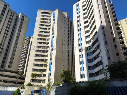 Apartamento En Venta En El Cigarral 23-16046 Yf 