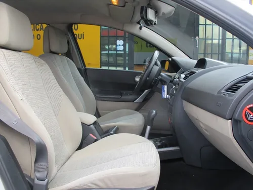 Renault Megane 2 Expression 1600cc At Aa