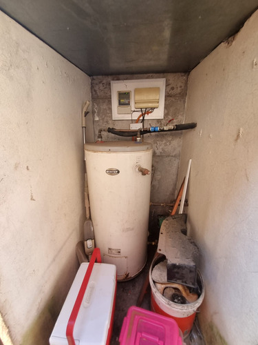 Vende Casa Esquina En Barrio Residencial San Andres, Comuna
