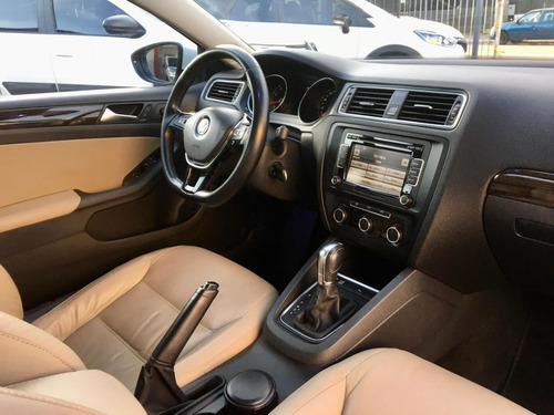 Volkswagen Jetta Cl Aa 2015