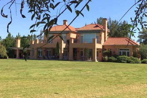 Imagen 2 de 6 de Excelente Casa Desarrollada En Dos Plantas | Excelente Estado