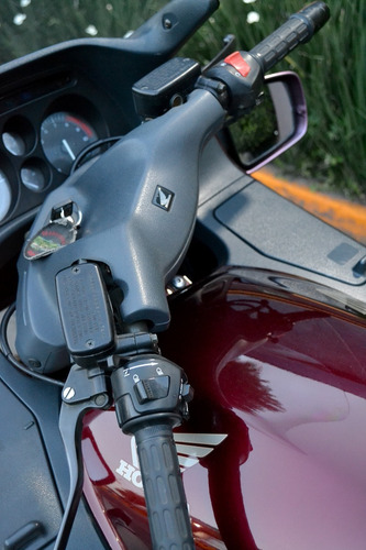 Imagen 5 de 15 de Honda St 1100 Pan European Excelente Manejo. Sin Fallas