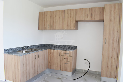 Venta Apartamento Proyecto Con Piscina, Santiago (hfa-271)