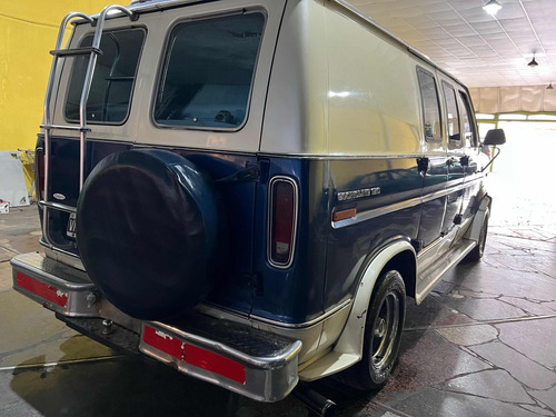 Ford Econoline 150 Motor Deuz 4