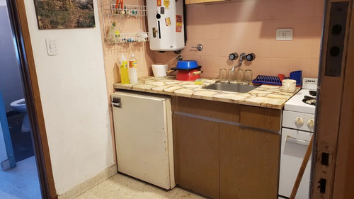 Monoambiente De 17 M2 En P.b. Al Frente - Villa Gesell - 1 Del Mar, En 133 Y 1 -zona Sur -4 Del Muelle De Pesadores,bajas Expensas -amueblado-parrilla-estacionamiento-