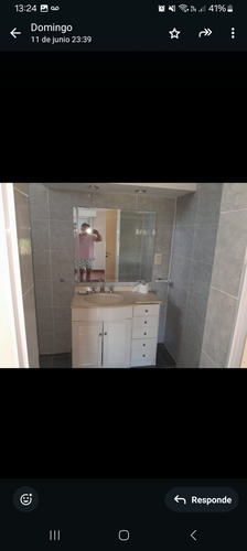 Casa De 4 Dormitorios Y 3 Baños Con Casa De Casero