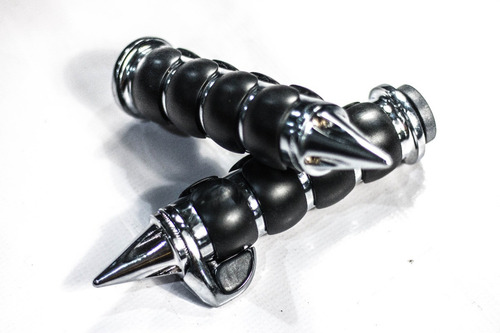 Puños Spike Cromo Con Posapalma De 1 Para Harley Davidson