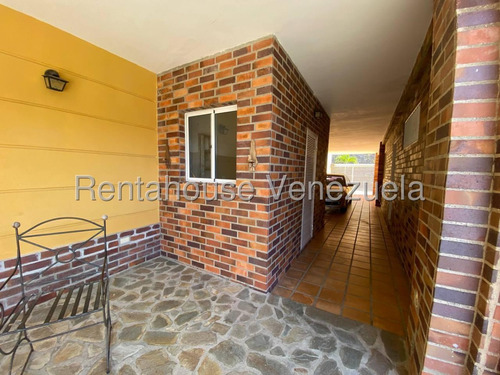 Casa En Venta Alto Hatillo Mls #25-14886 Bm