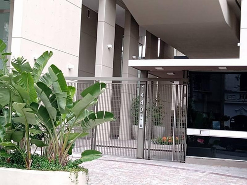 Imagen 2 de 30 de Excelente Unidad En Venta Con Renta 4 Ambientes | Weik Belgrano | Torre Zabala