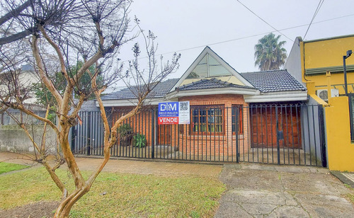 Casa En Venta En Temperley