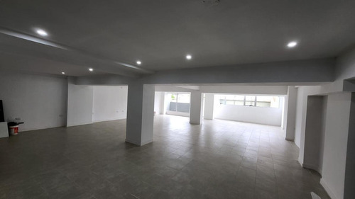 Imagen 1 de 10 de Alquiler - Oficinas A Estrenar- Centro