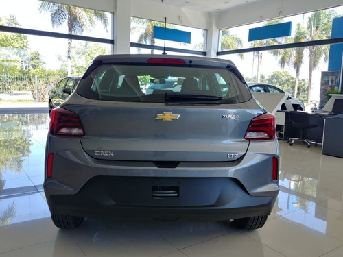 Imagen 4 de 6 de Chevrolet Onix Ltz At