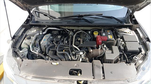 Nissan Sentra 2.0 SR Platinum At