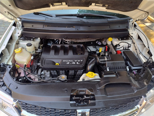 Dodge Journey 2.4 Se 7 Pasajeros At