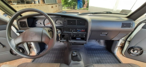 Toyota Hilux 2.8 S/cab 4x2 D 1999