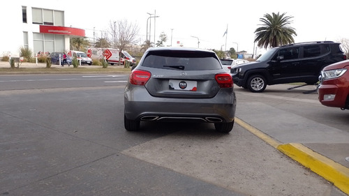 Imagen 5 de 16 de Mercedes Benz A200 Urban At