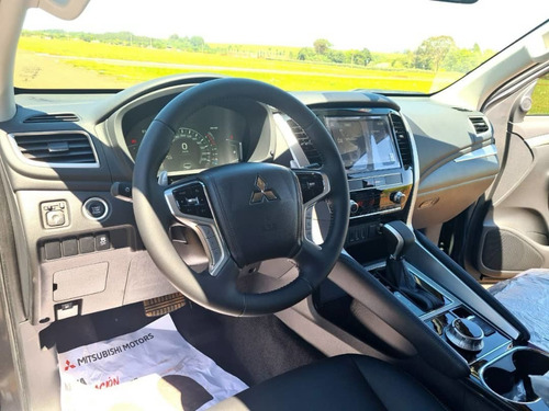 Imagen 5 de 9 de Mitsubishi Montero Sport