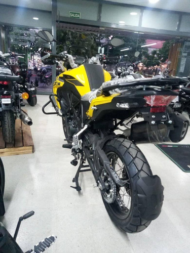 Imagen 3 de 13 de Benelli Trk 502 X
