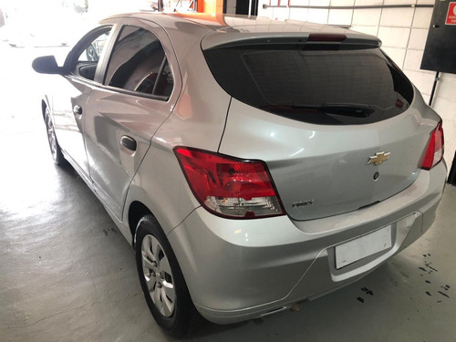 Chevrolet Onix 1.0 Joy 5p