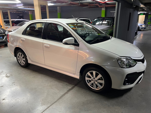 Toyota Etios 1.5 Sedan Xls