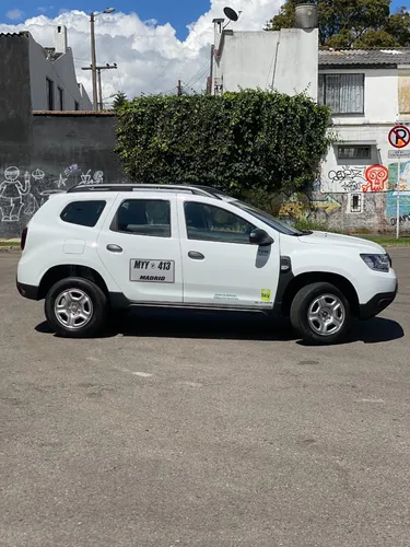 Renault Duster Zen 4x2 2025