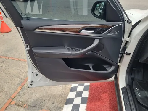 BMW X3 XDRIVE30i 2.0 AT 4X4