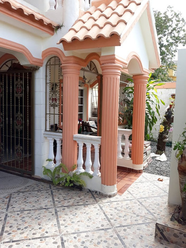 Casa En Venta En Santo Domingo