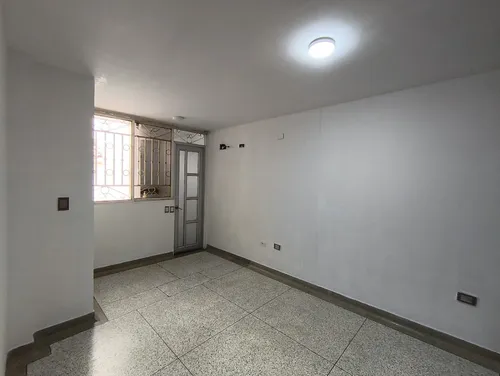 Casa En Venta En Ceiba Ii. Cod V30776