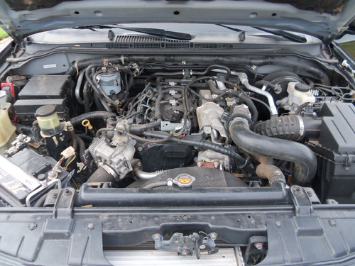 Nissan Frontier 2.5 S Cab. Dupla 4x4 4p